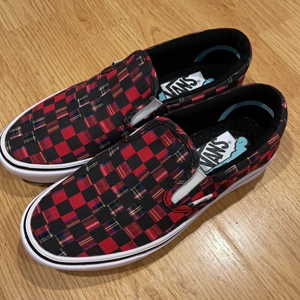 Vans slip ons